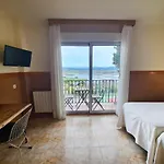 Hotel Ria De 3*