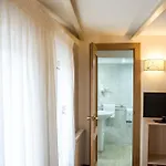Ria De Hotel