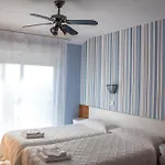 Ria De Hotel 3*