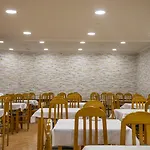 Hotel Ria De 3*