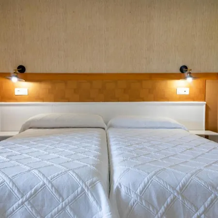 Hotell Ria De Suances