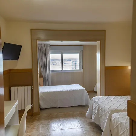 Hotell Ria De Suances